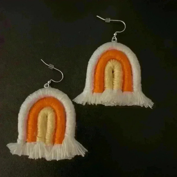 Macrame Rainbow Earrings‎ - Picture 1 of 3